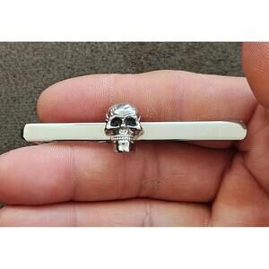 Silver Tone Skull With Black Rhinestone Eyes Tie Bar/Tie Clip